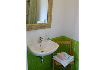 Хърватска Privát Samobor, Екстериор